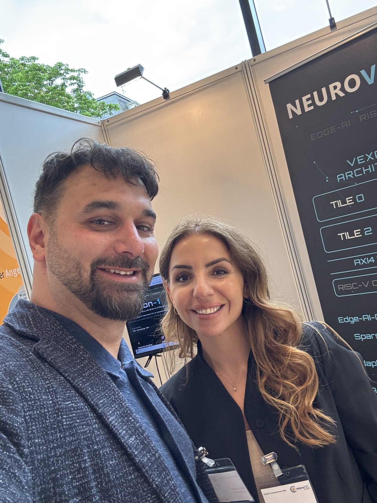 At the booth of the microTEC Clusterkonferenz.